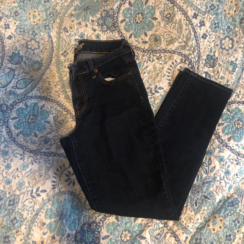 Old Navy Sweetheart skinny jeans